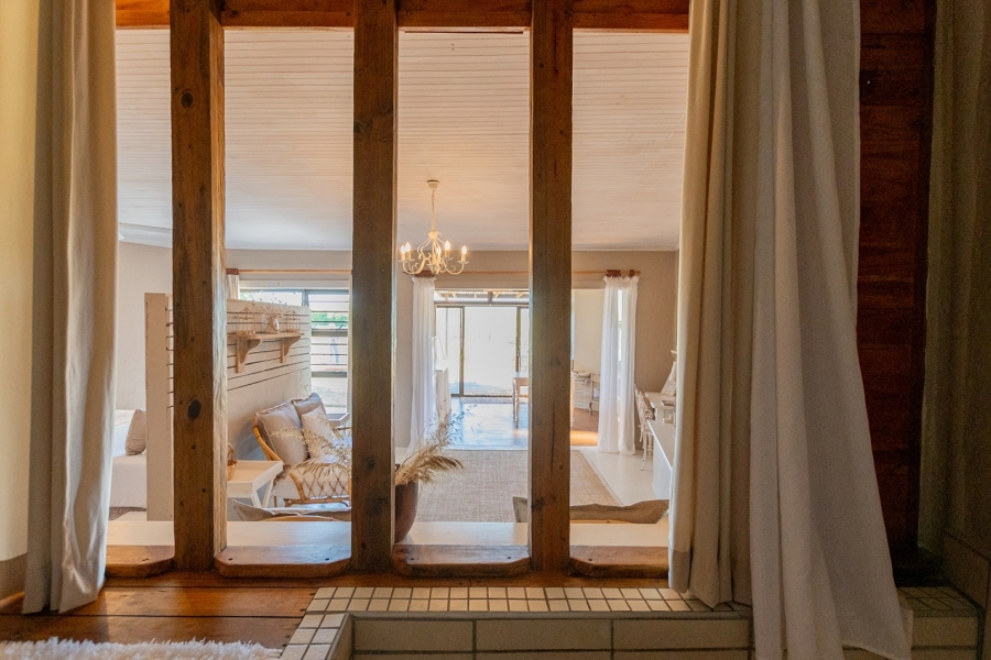 5 Bedroom Property for Sale in Trekoskraal Western Cape